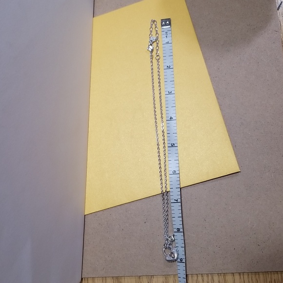 Authentic Swarovski Puffy Sweetheart Lock N Key Silver Tone Necklace - Picture 11 of 12